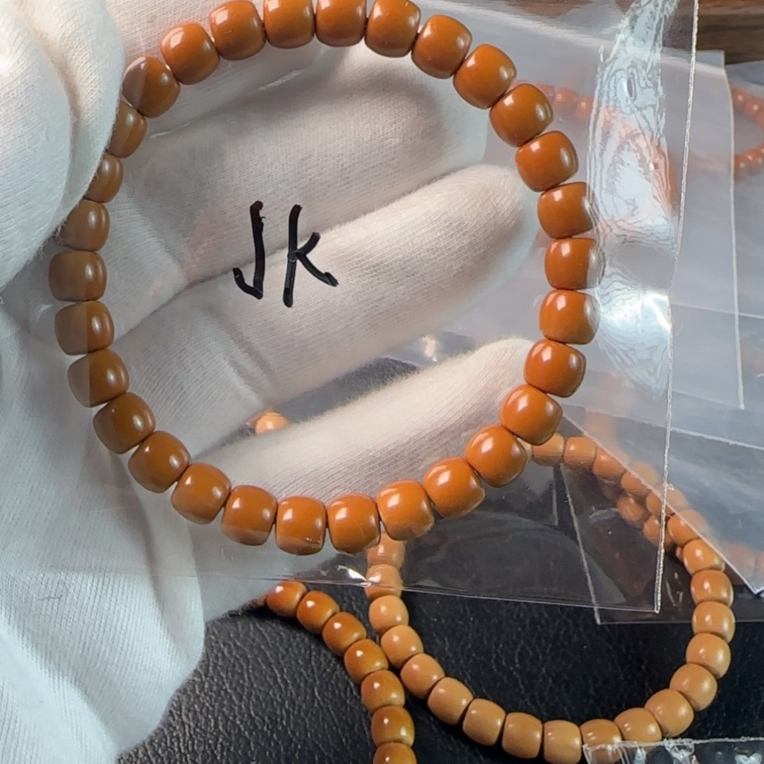 j***.橄榄核手串老挝核尖单圈7.6mm全品三花料