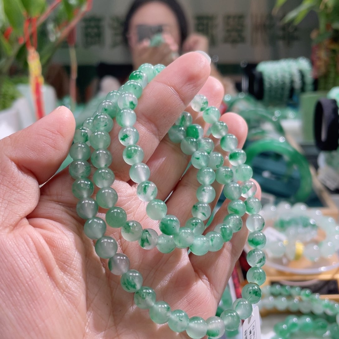 石英质玉手串未镶嵌