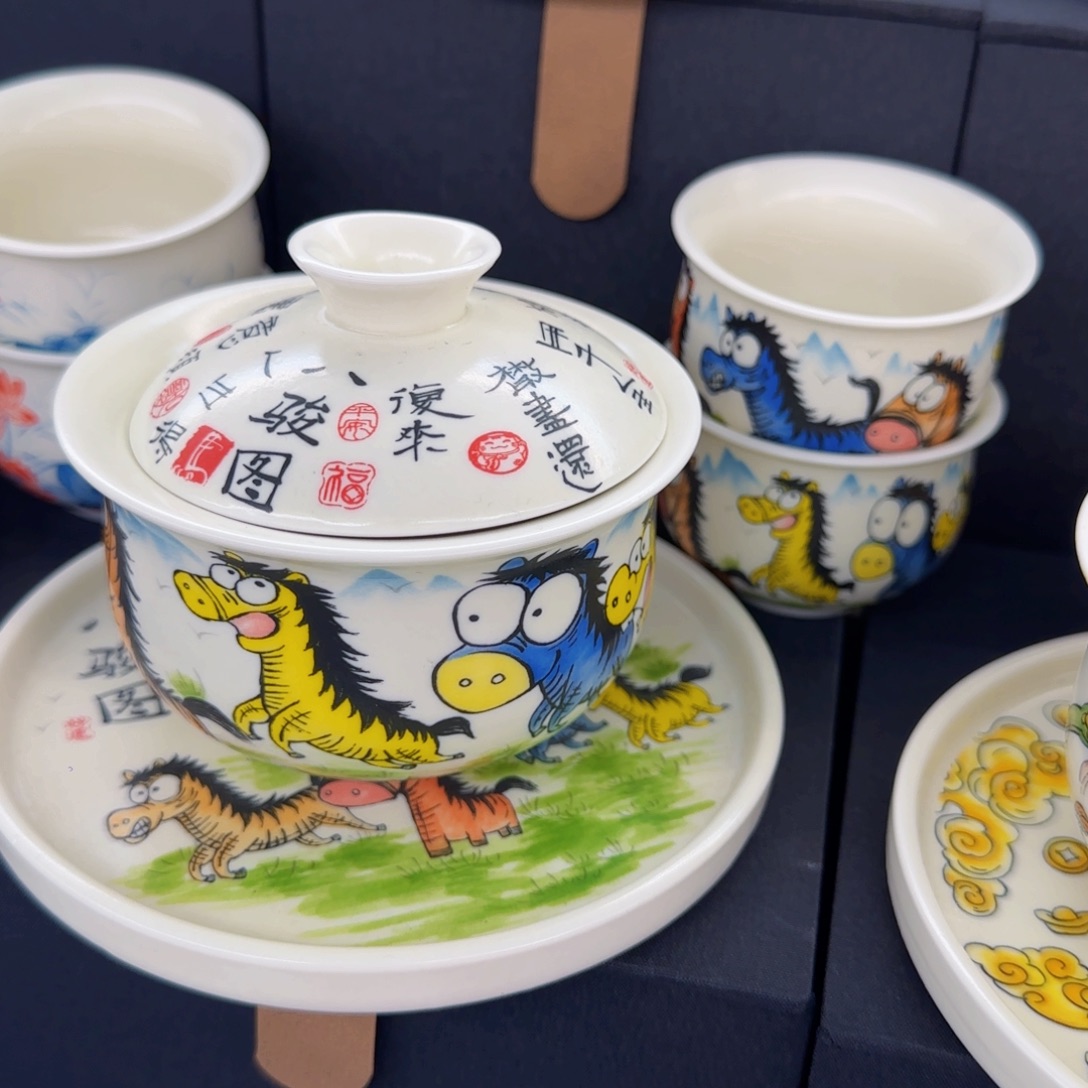 这些盖碗真好看！！！