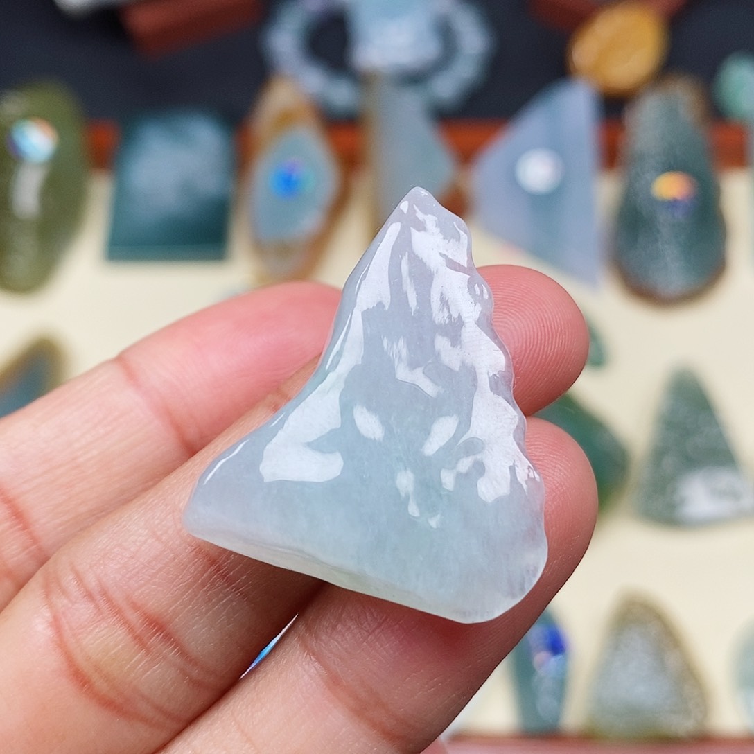 颈饰未镶嵌翡翠翡翠