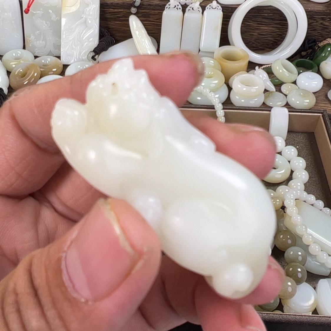 【闪购商品】和田玉颈饰未镶嵌邦*