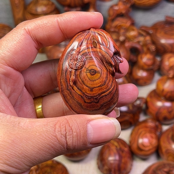 黄花梨/降香黄檀海南黄花梨油梨工艺品