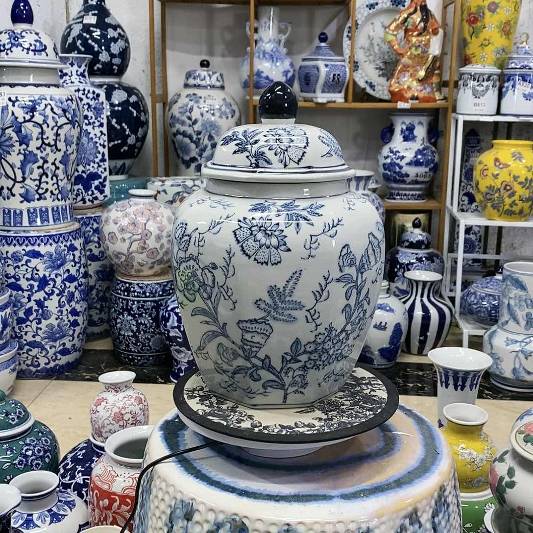 【闪购商品】摆件冰裂纹将军罐瓷器………………………………