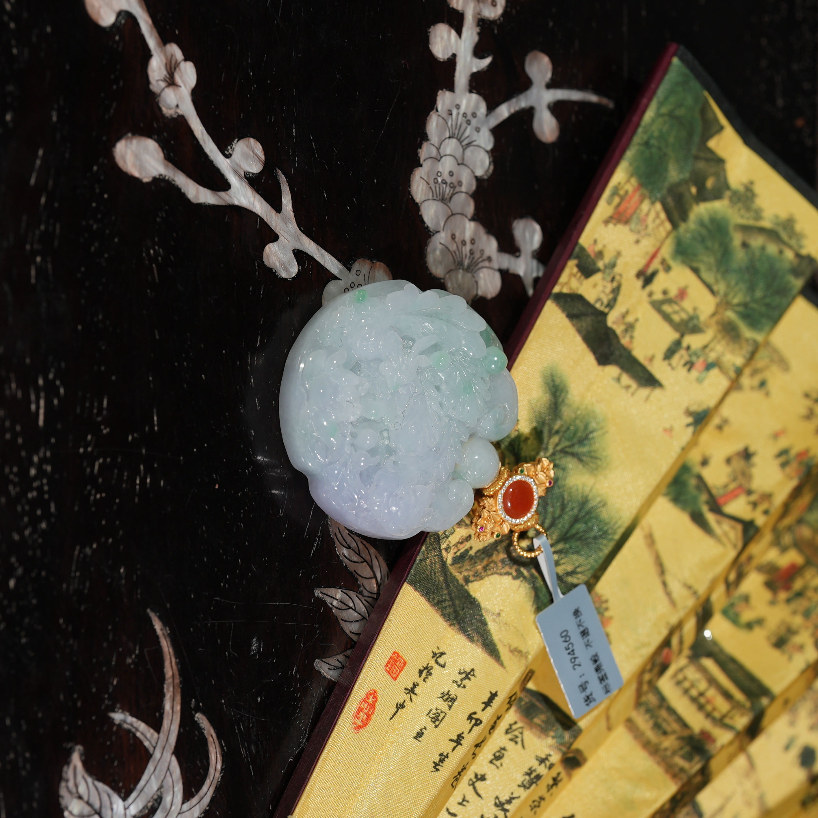 12.23香港王老板-翡翠吊坠6k100