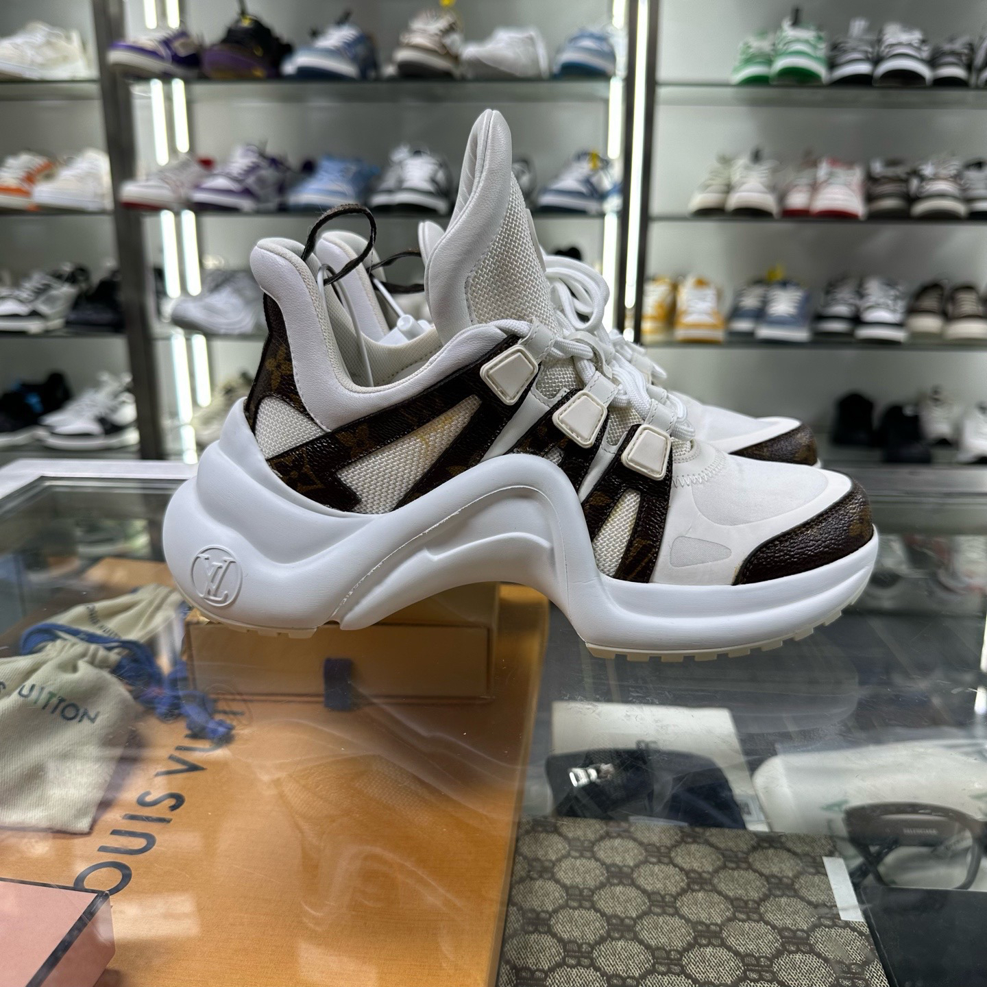 99新 LouisVuitton/路易威登 Archlight 1.0 白老花 36码 YH18833