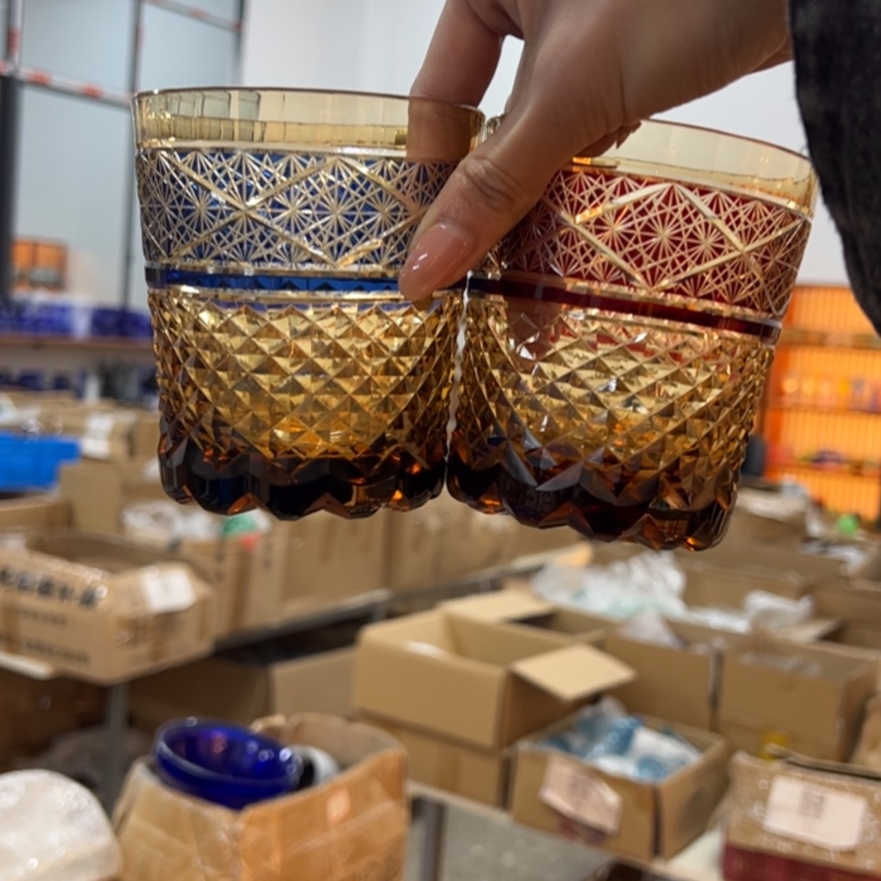 【闪购商品】如图两个，如图两个