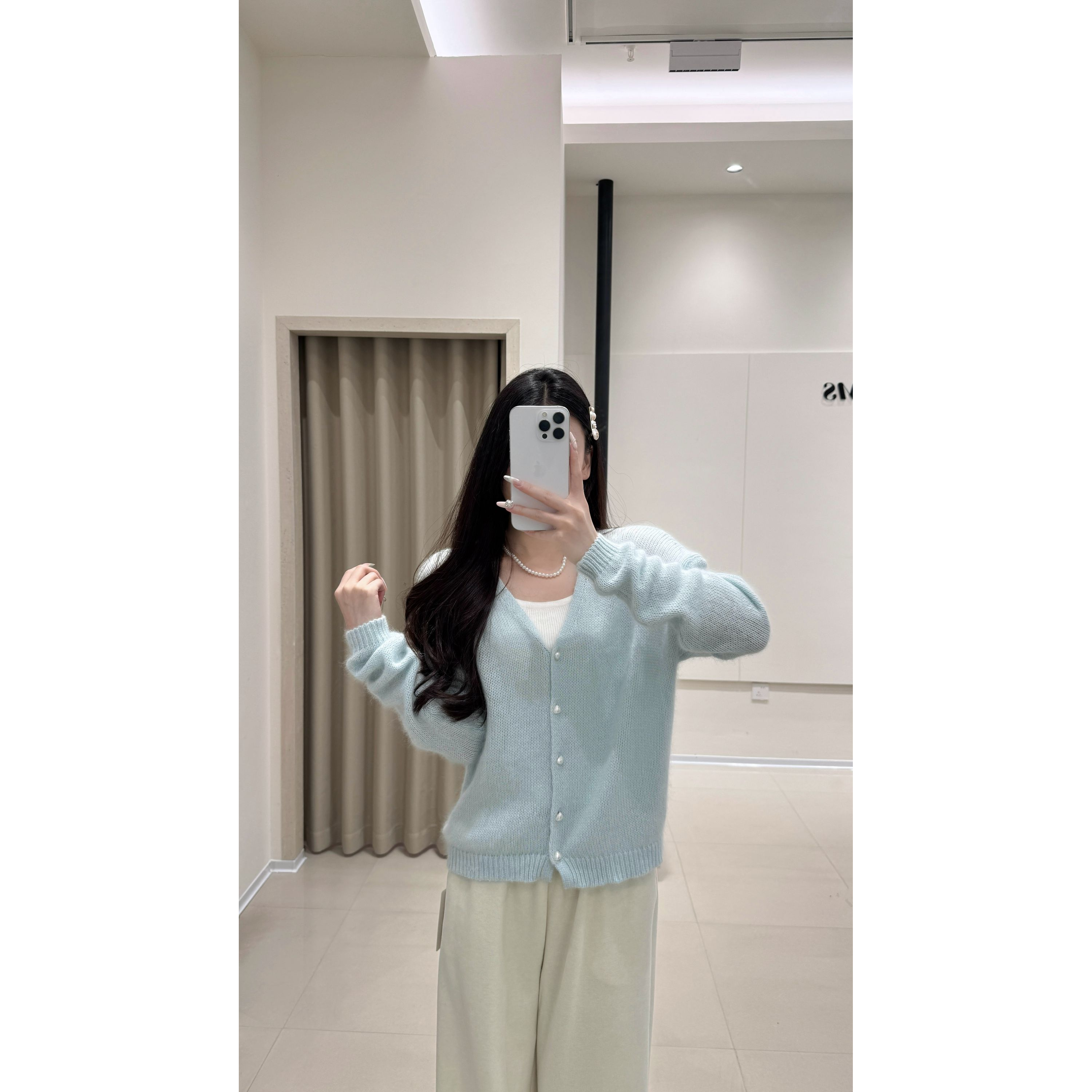 韩系温柔淑女风V领清新减龄针织毛衣开衫显瘦软糯2025秋冬新款