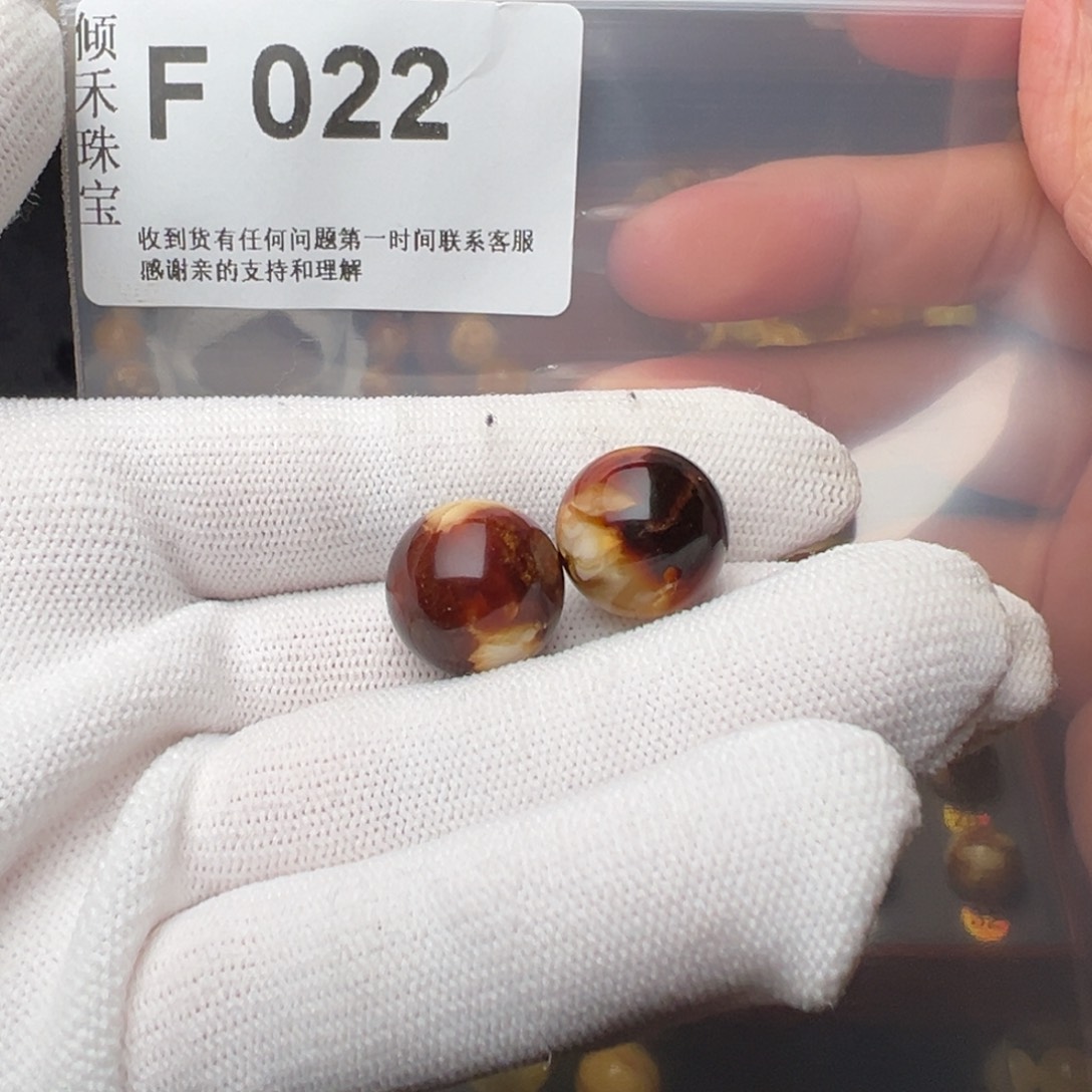 琥珀裸石未镶嵌搞**哥琥珀裸石未镶嵌15