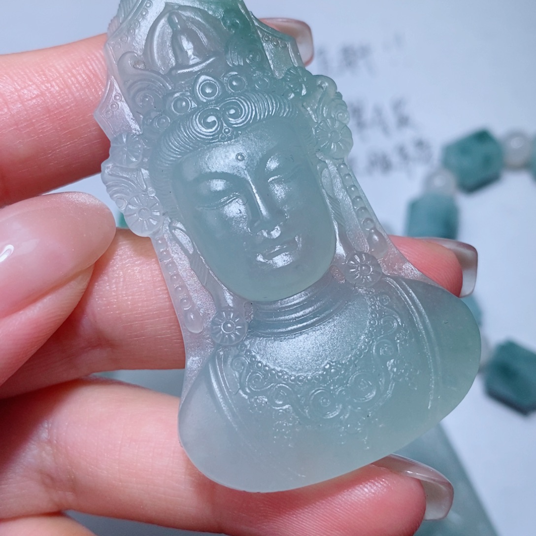 未镶嵌吊坠定制翡翠