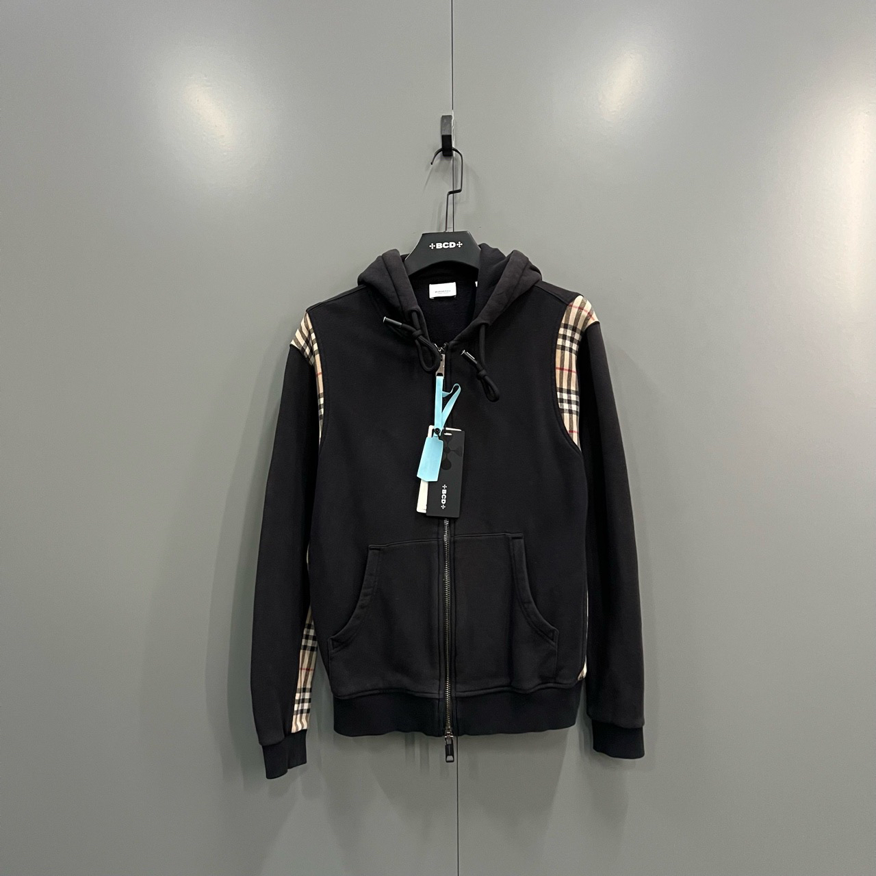 95新 BURBERRY/博柏利 巴宝莉 格纹拼接拉链帽衫 XS码帽子掉色