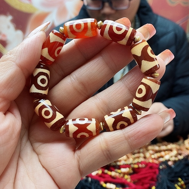 玛瑙/玉髓颈饰合金