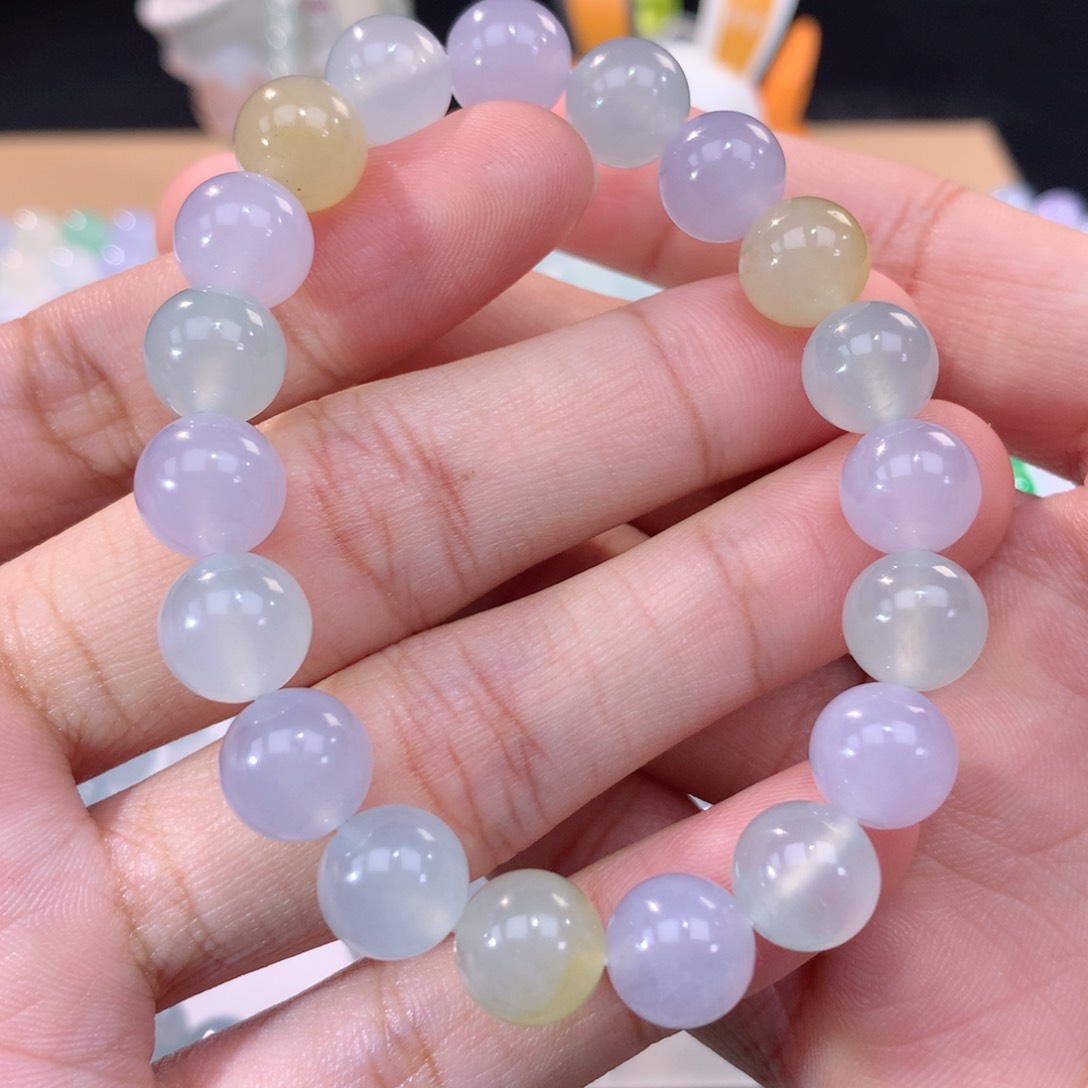 翡翠手链未镶嵌翡翠