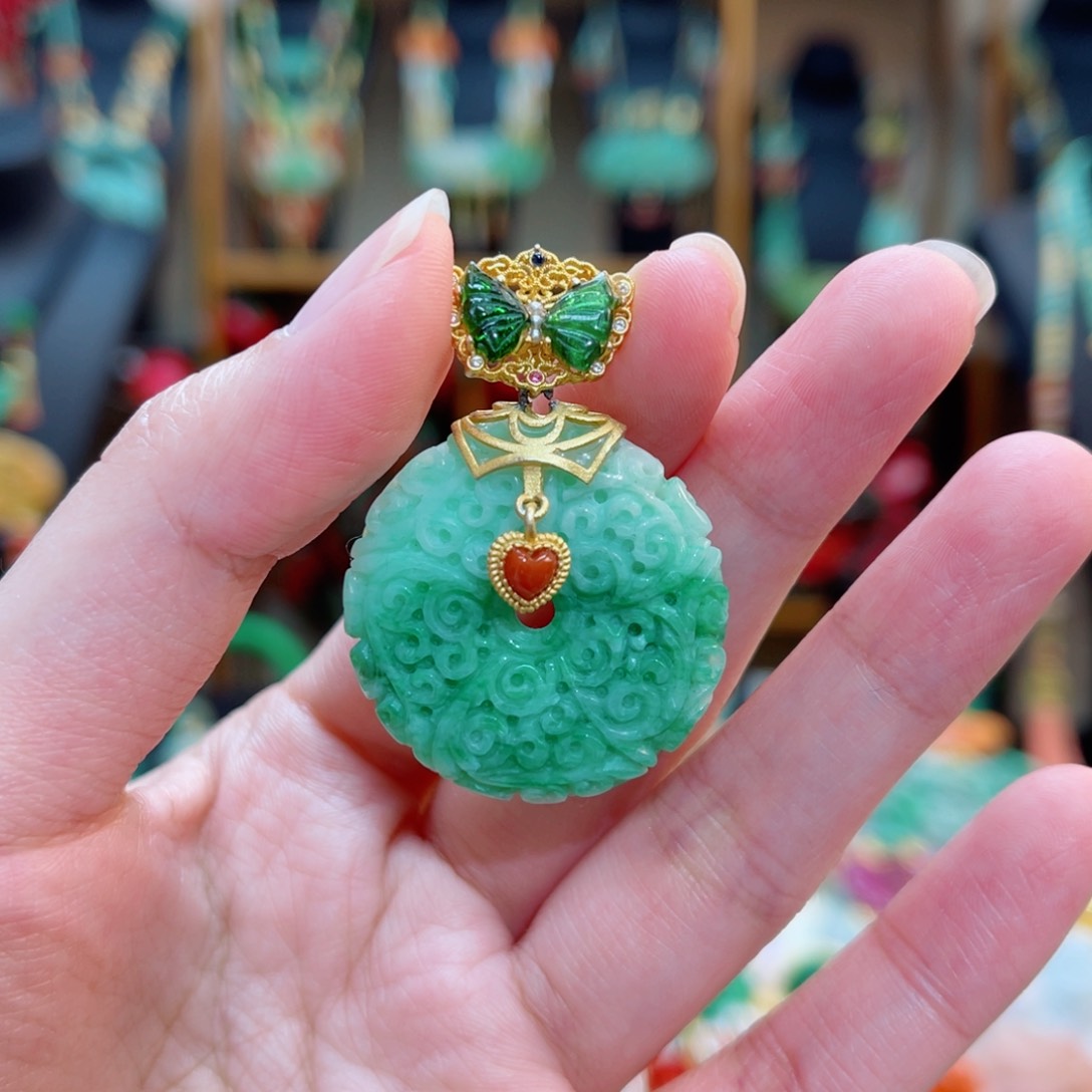 翡翠颈饰合金48小时鉴赏期