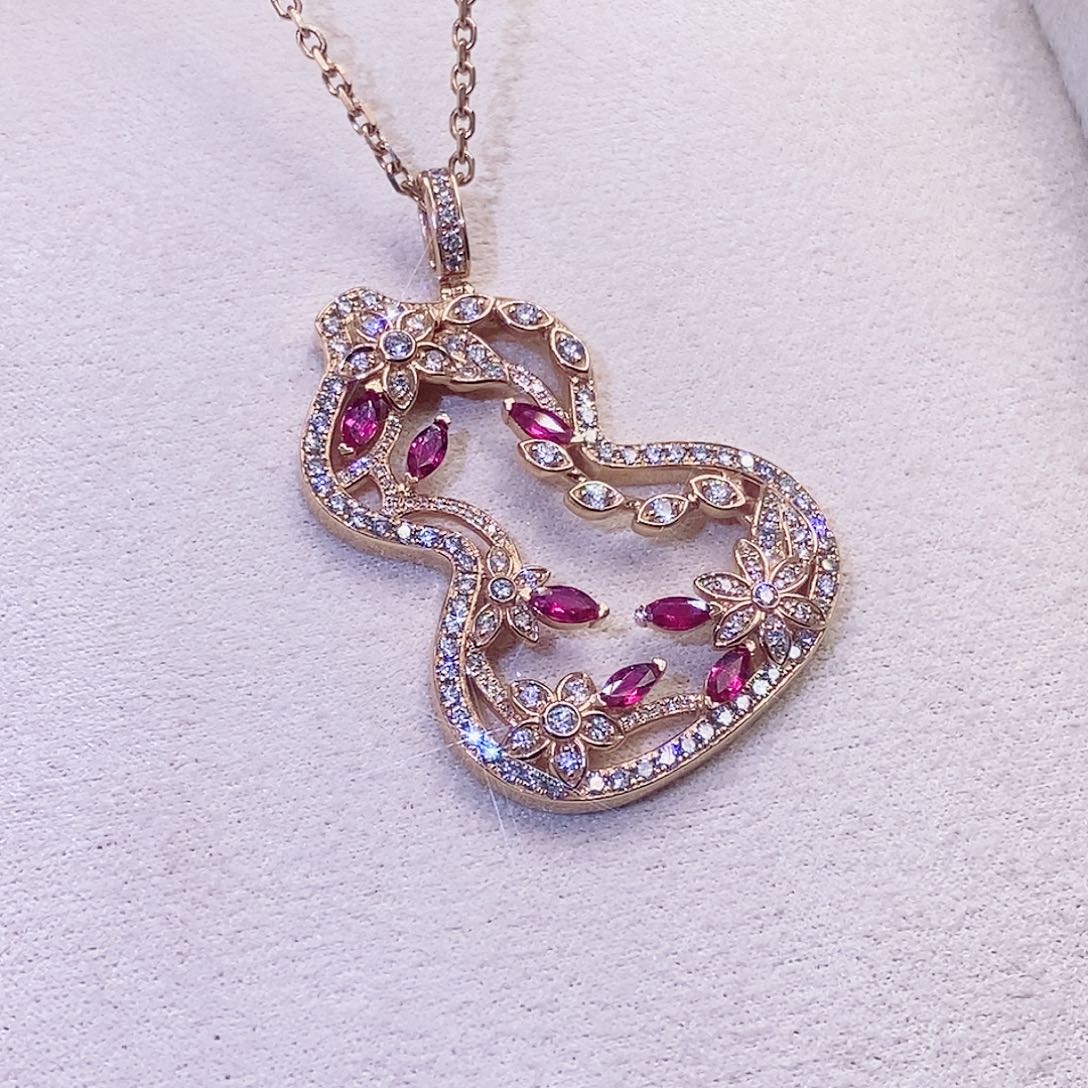 钻石项链18K金镶嵌红宝石梅花大葫芦毛衣链K玫