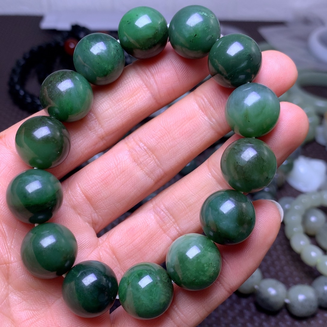 和田玉未镶嵌手串