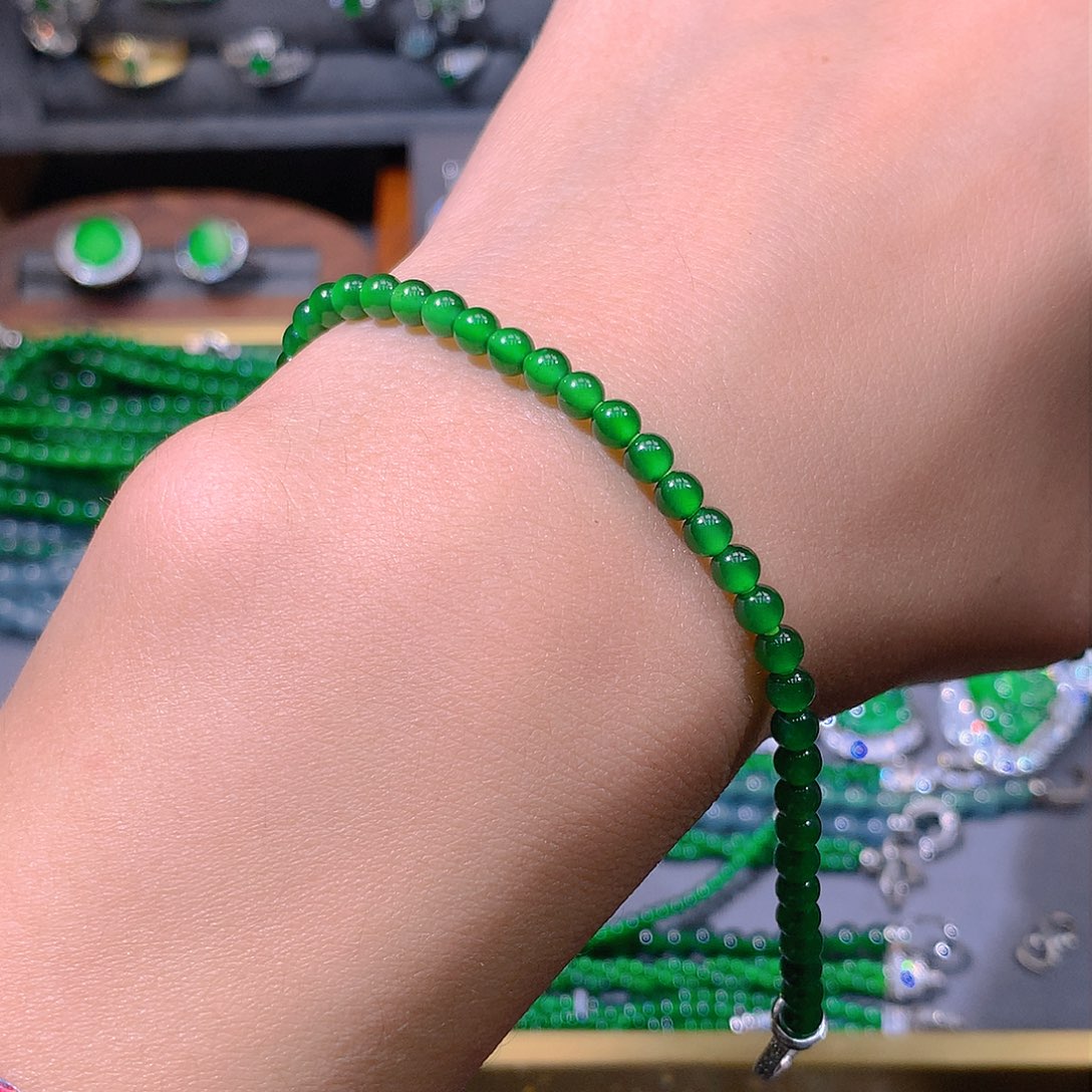 翡翠戒指未镶嵌天然翡翠