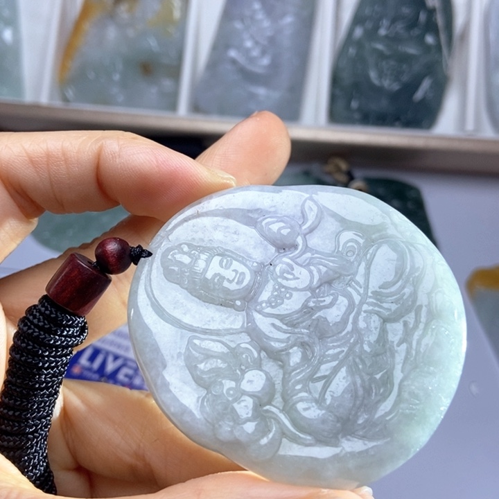 翡翠未镶嵌挂件翡翠