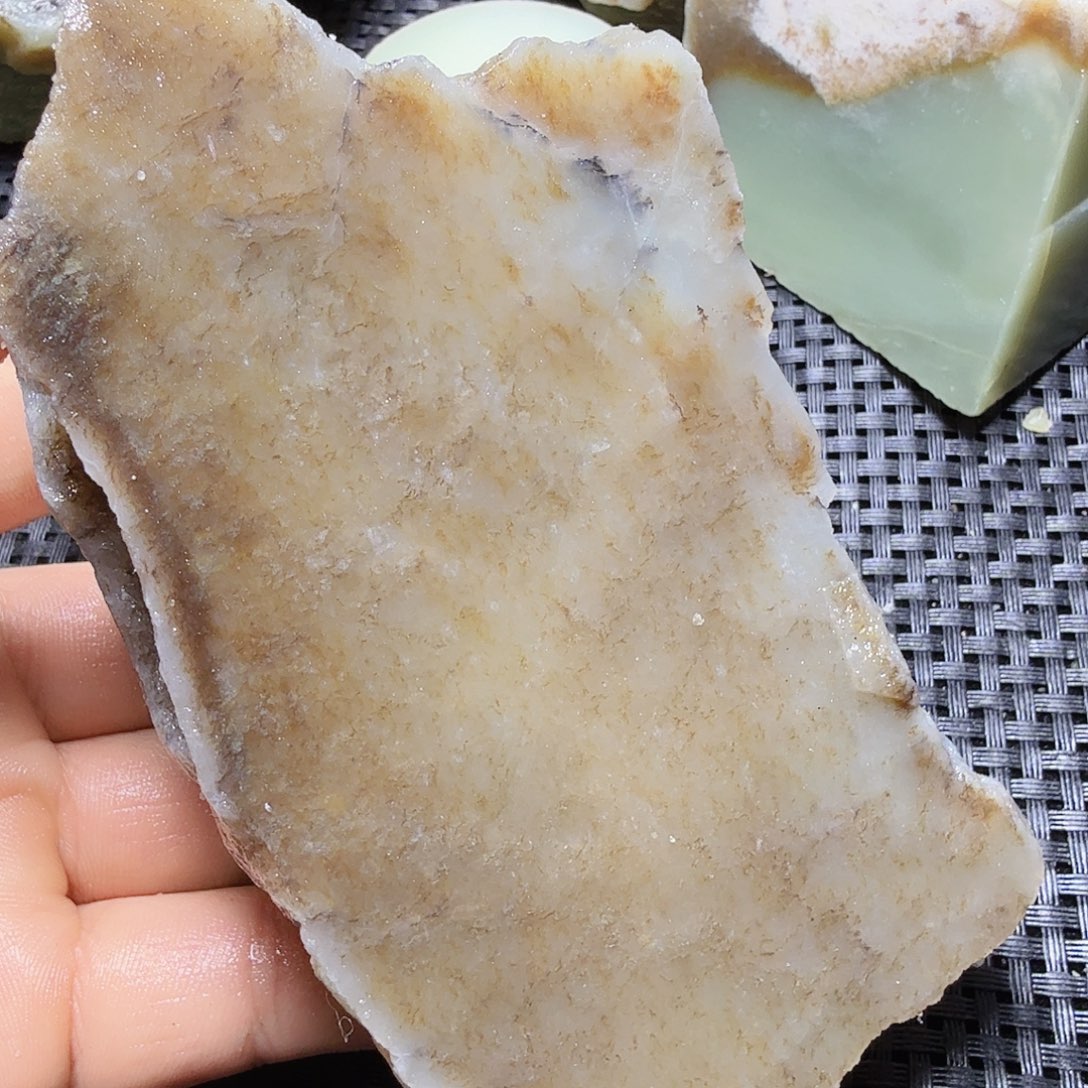 和田玉（糖玉）未镶嵌珠宝半成品