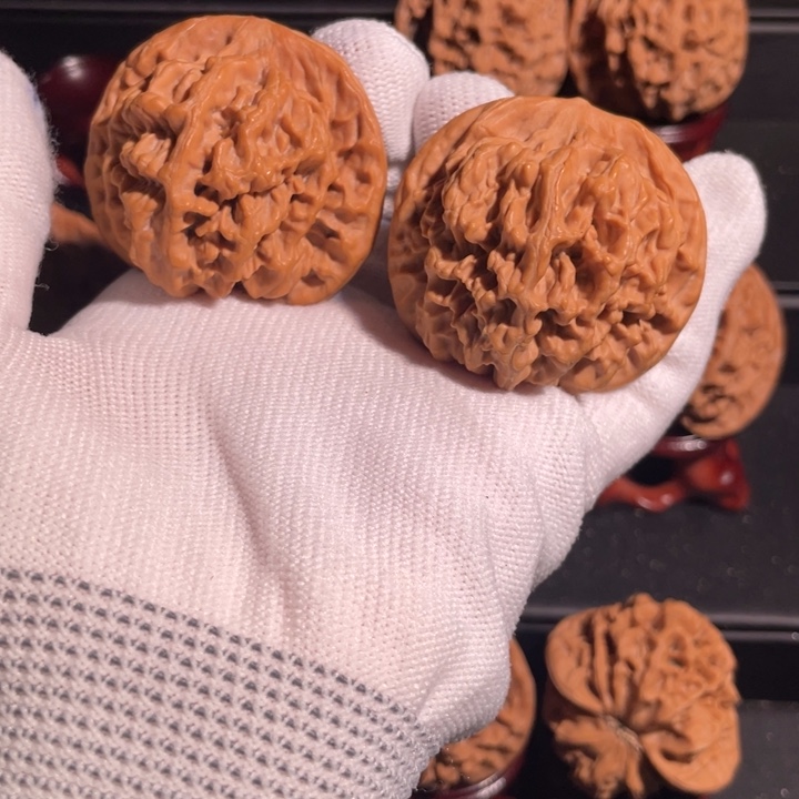 文玩核桃吊坠45官帽