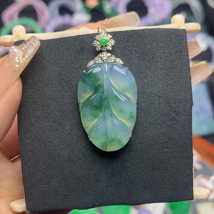 翡翠手链18K金镶嵌翡翠