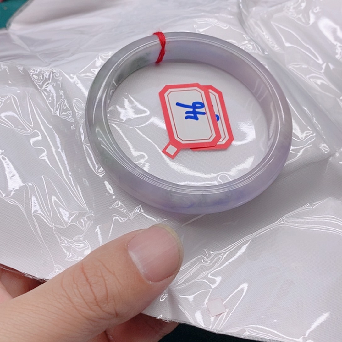 翡翠手镯未镶嵌S****?466666666