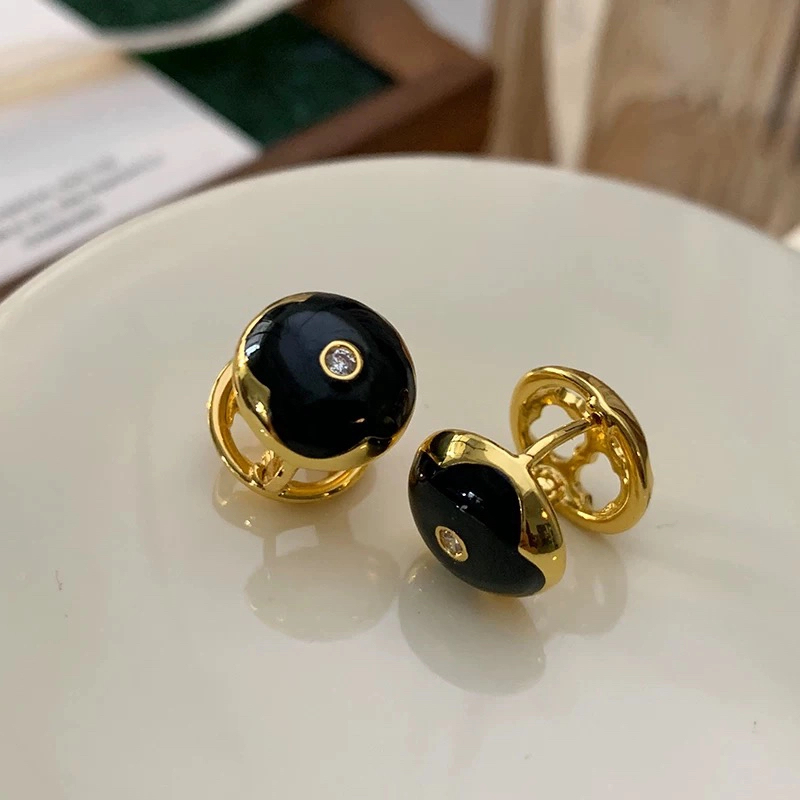 铜合金耳饰 双面黑色滴釉四叶花耳扣轻奢高级感日常百搭耳饰K1865