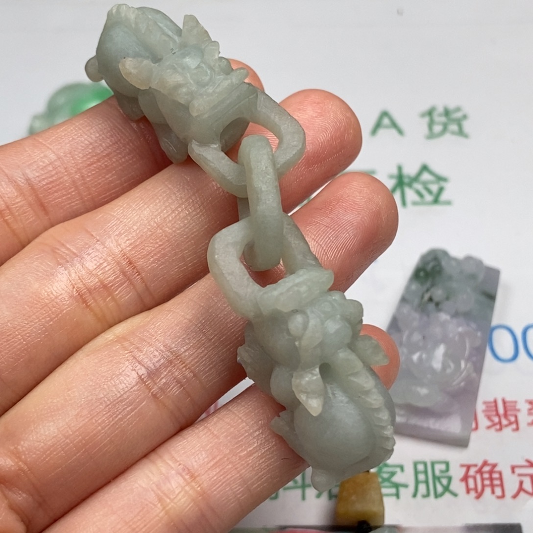 靜***心定制翡翠未镶嵌翡翠