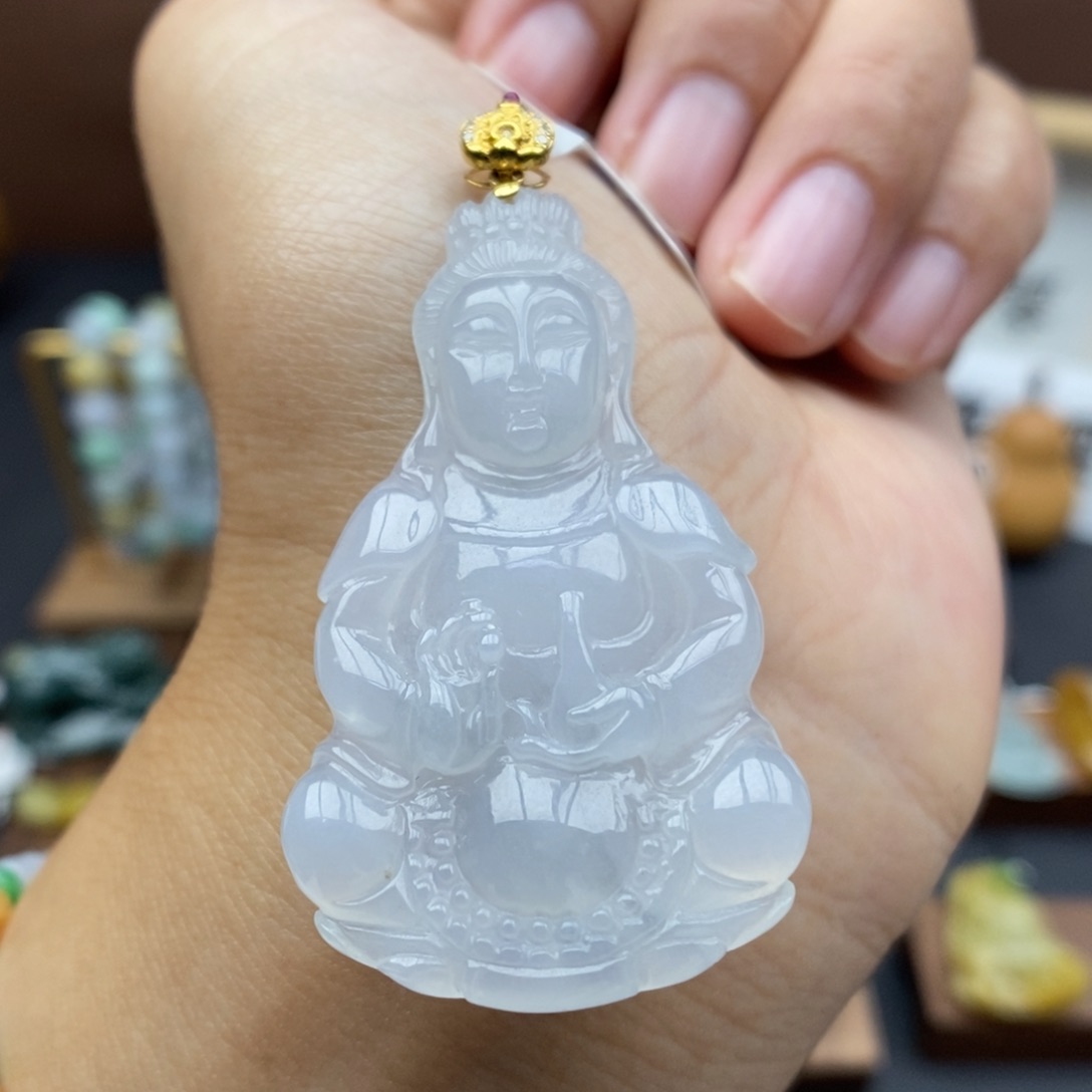 【闪购商品】颈饰18K金镶嵌翡翠52
