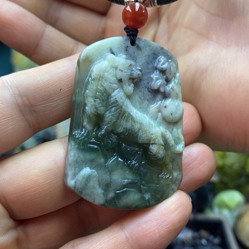 【闪购商品】蛇纹石玉吊坠未镶嵌