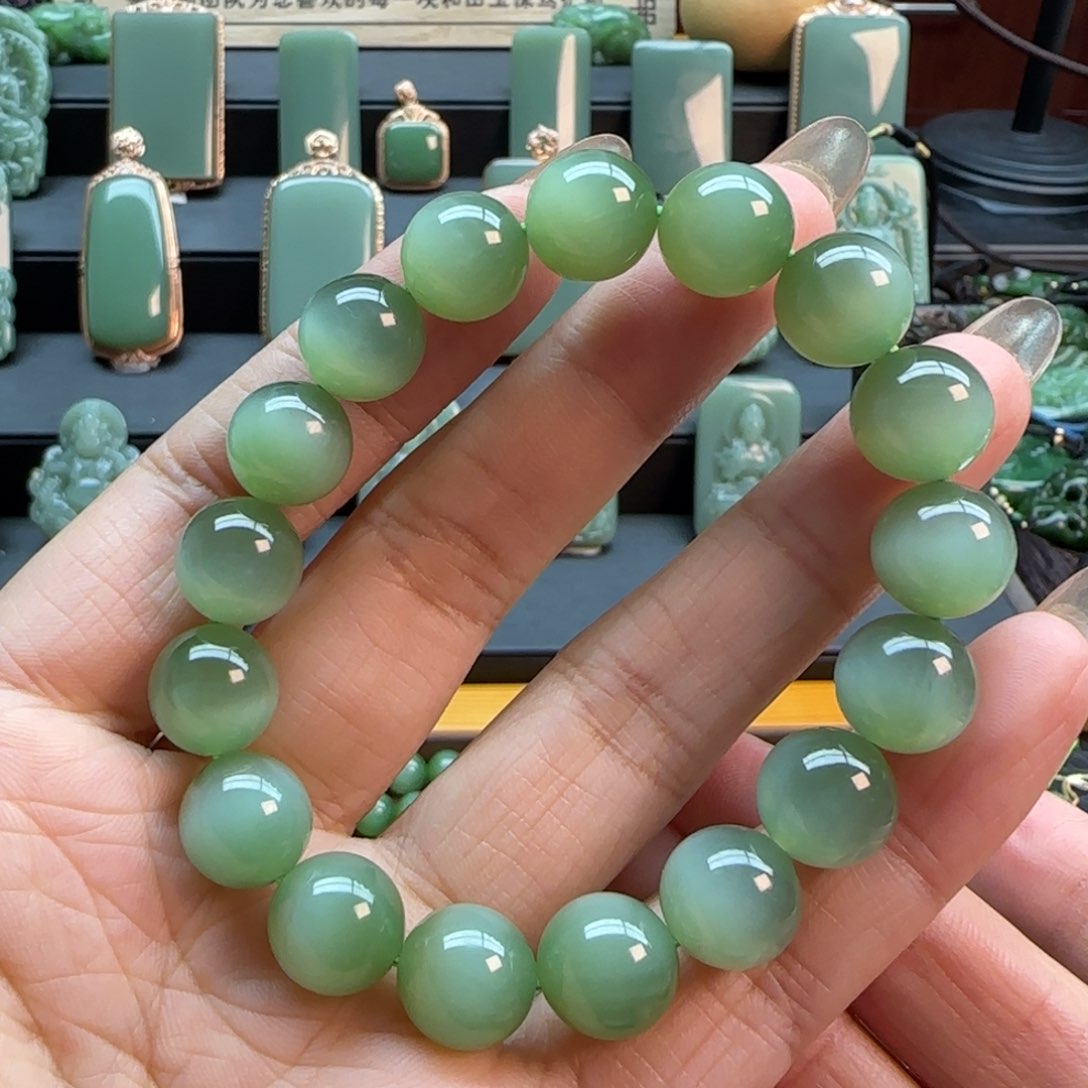 和田玉（碧玉）吊坠(不含链)未镶嵌