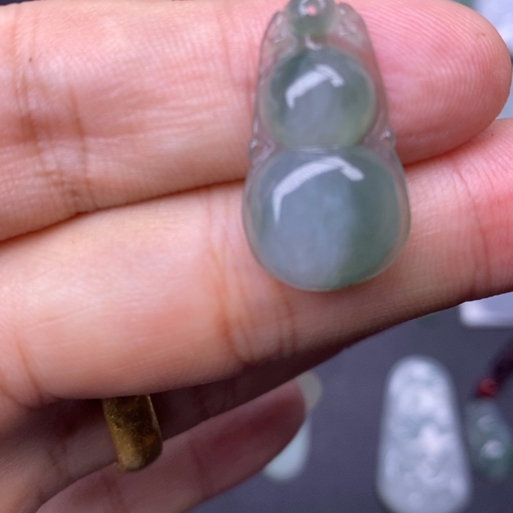 翡翠未镶嵌颈饰天然缅甸翡翠A货