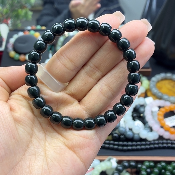 和田玉未镶嵌手串