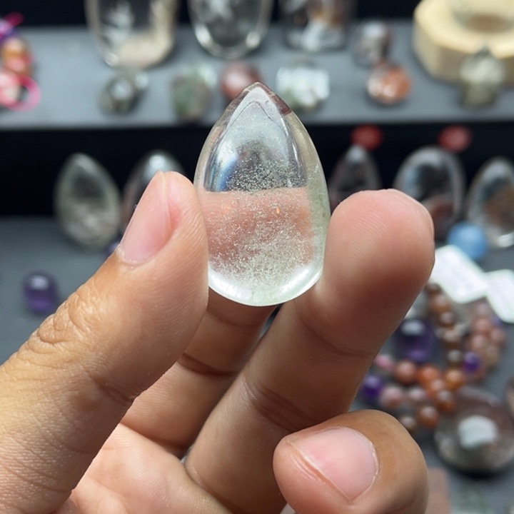 未镶嵌吊坠(赠链)水晶