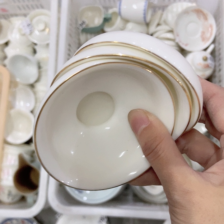 茶具微瑕，介意勿拍