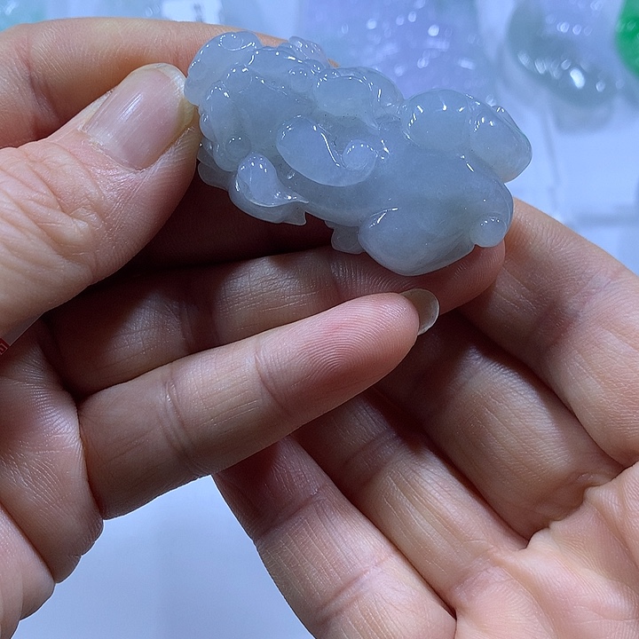 翡翠未镶嵌颈饰天然翡翠A货吊坠