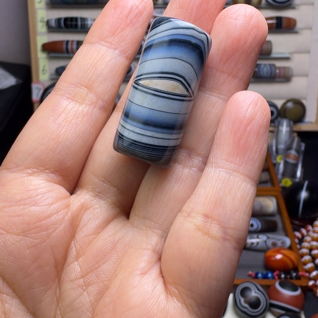 天***物玛瑙/玉髓未镶嵌颈饰