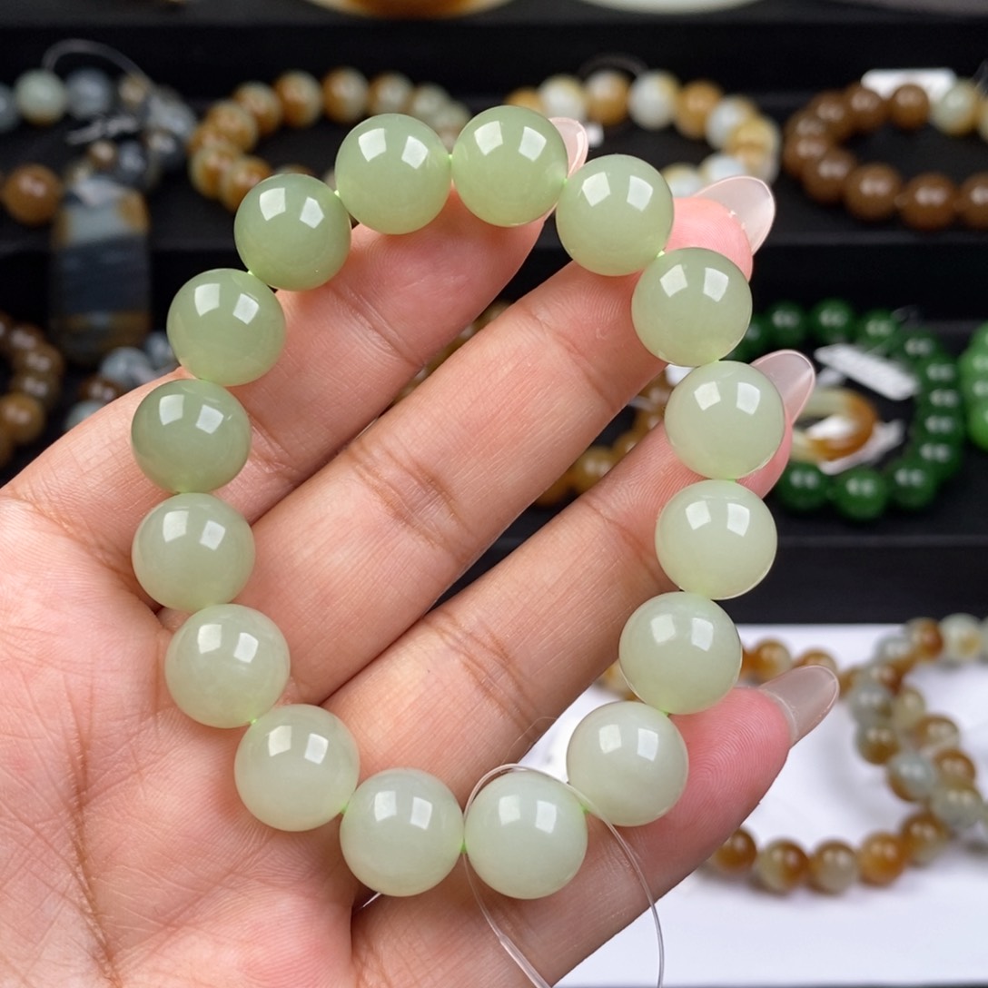 和田玉手串未镶嵌