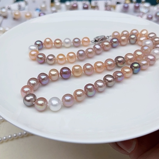 淡水珍珠颈饰未镶嵌