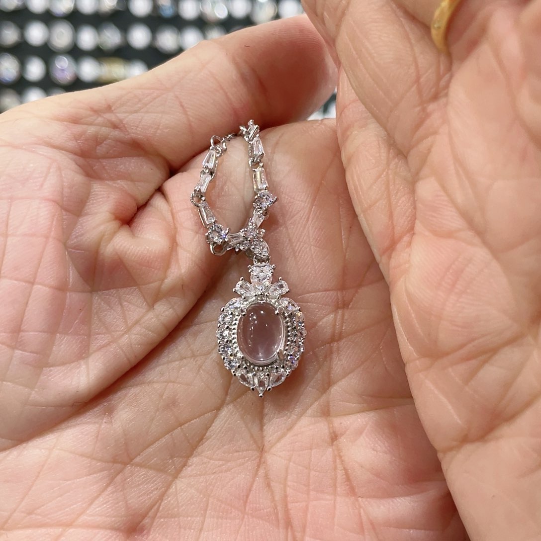 芙蓉石颈饰银S925镶嵌森***?