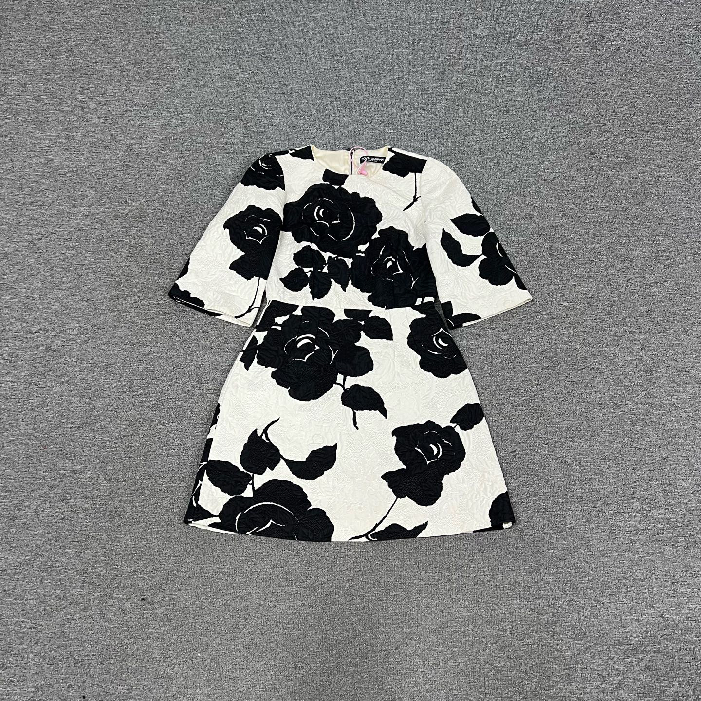 99新 AMIPARIS DG 浮雕 连衣裙40码 