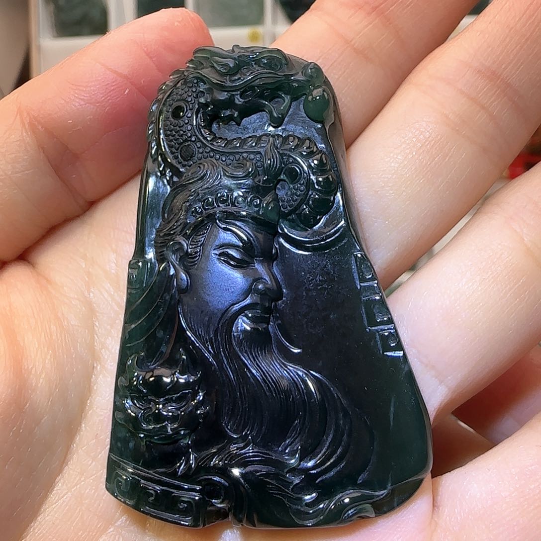 定制翡翠未镶嵌大威天龙翡翠定制