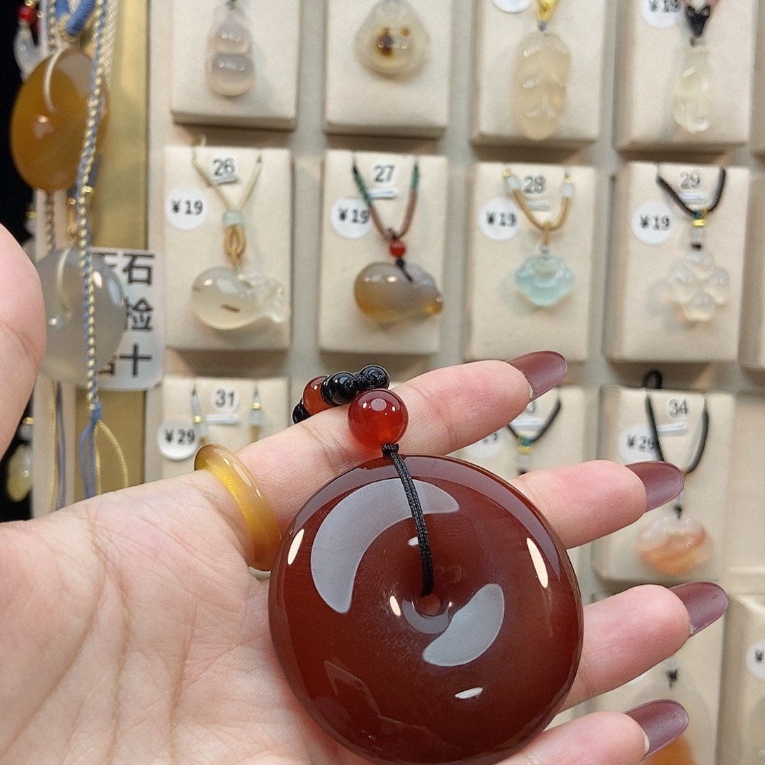 玛瑙/玉髓未镶嵌颈饰