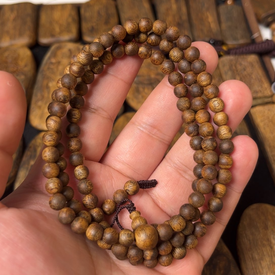 沉香手串奇楠沉香卡6圆珠多圈手串一条（福利）