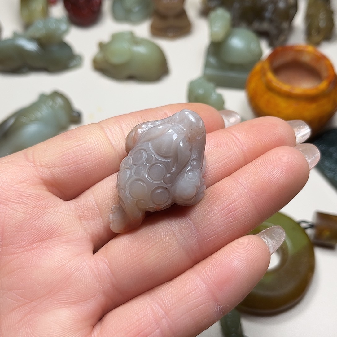 白玉菩提吊坠白玉菩提吊坠