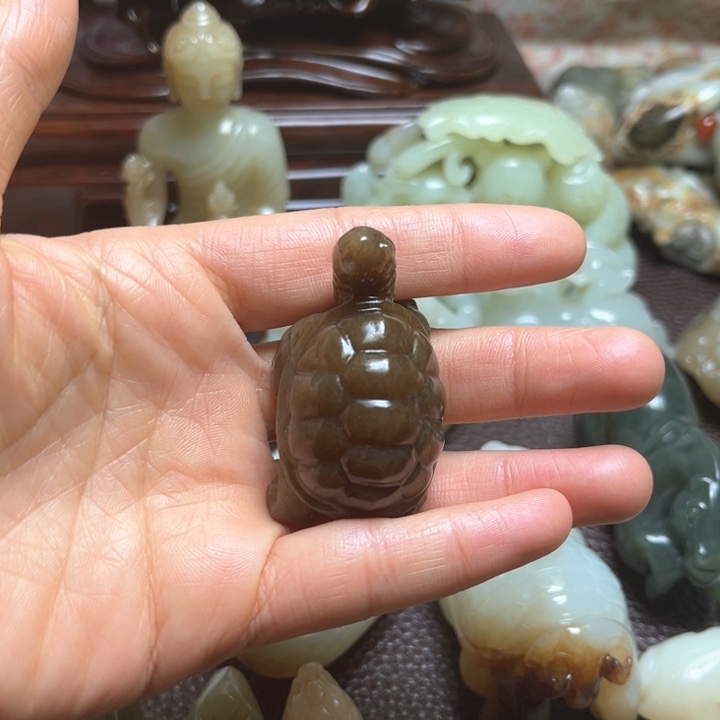 未镶嵌和田玉（糖玉）珠宝奇石何*仙
