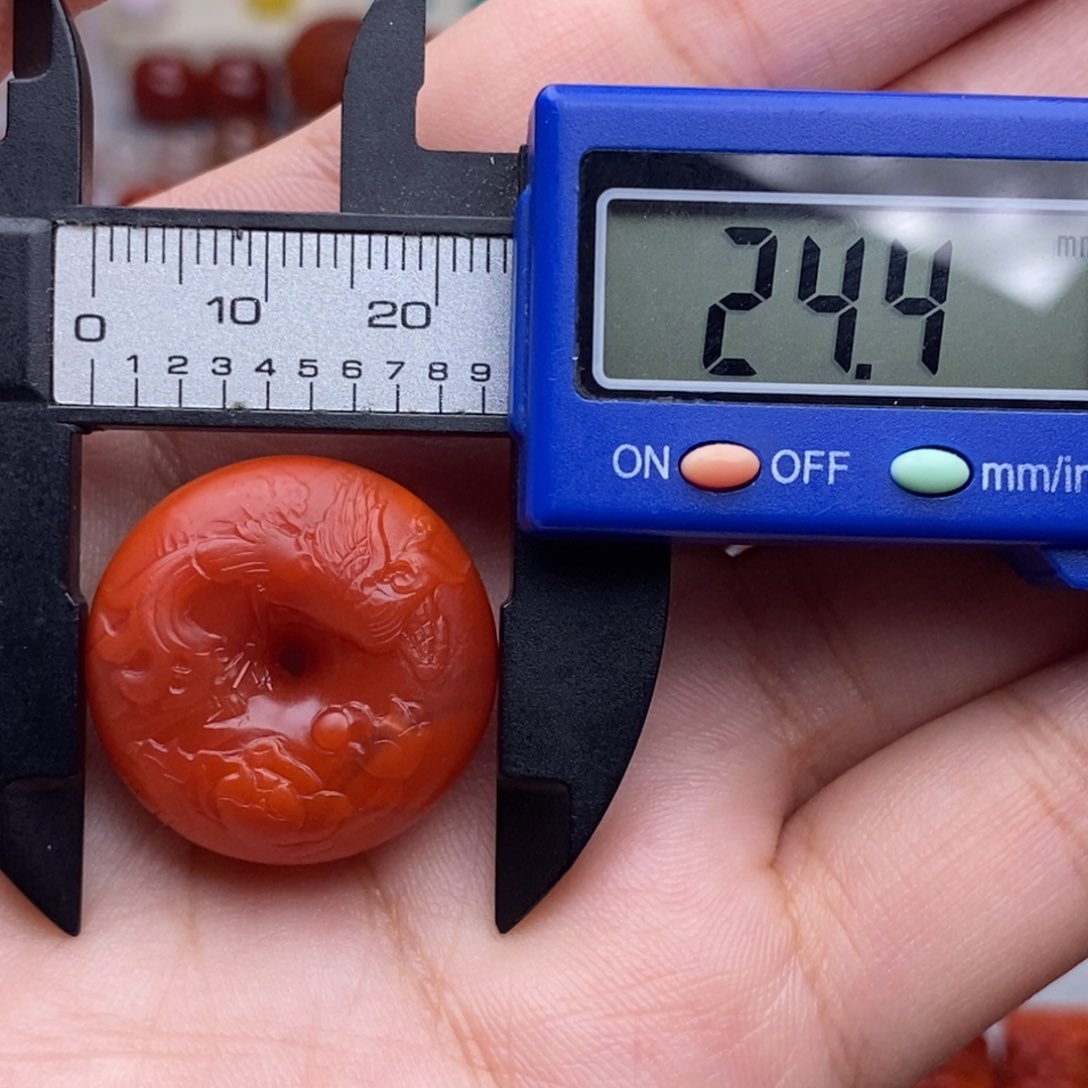 南红玛瑙配饰未镶嵌微瑕