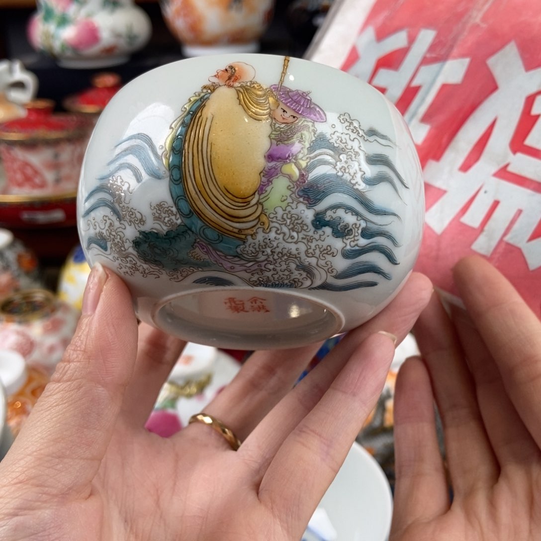 陶瓷艺术家的作品是一种非常感谢