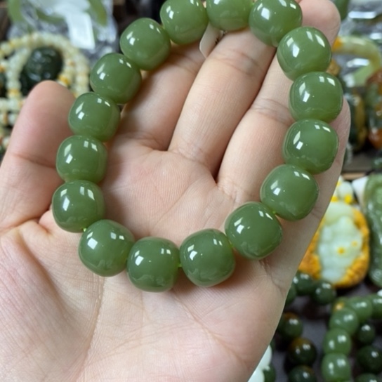 透闪石质玉手串未镶嵌清**生