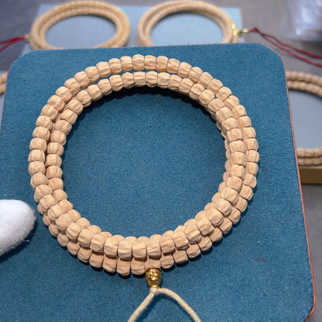 吊坠柏香籽/百香籽清***岗方块顺