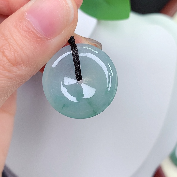 颈饰未镶嵌翡翠24.7-5.4mm